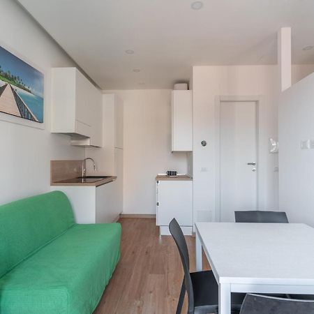 Cimiano Suite 21, New Apartment Milano Eksteriør bilde