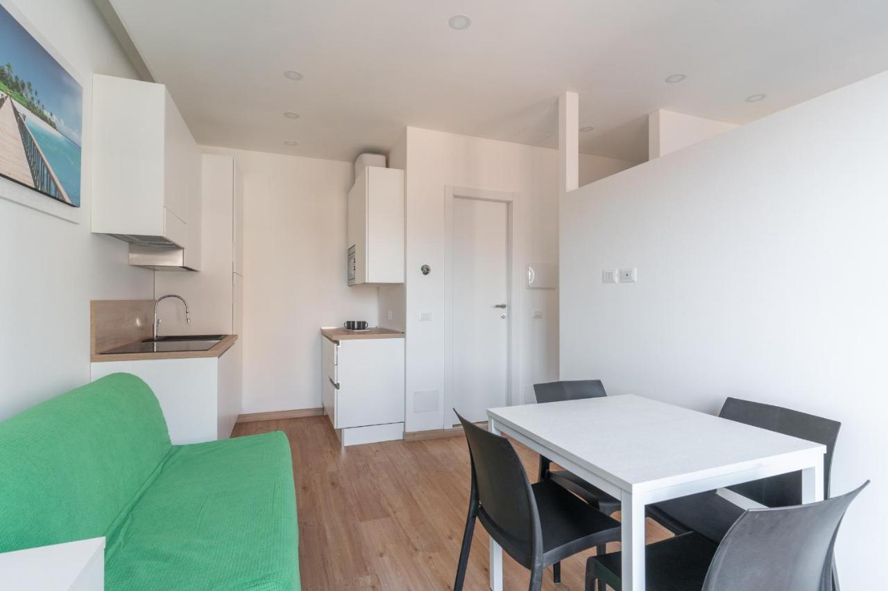 Cimiano Suite 21, New Apartment Milano Eksteriør bilde